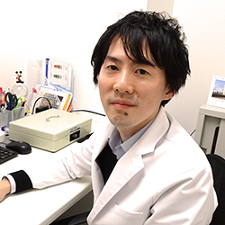 順伸クリニック小児科・眼科　眼科医長　入戸野晋